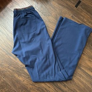 Heartsoul scrub set. Size XS